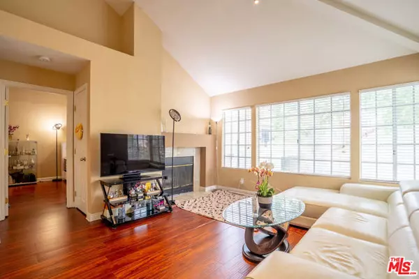 Agoura Hills, CA 91301,4240 Lost Hills Road #503