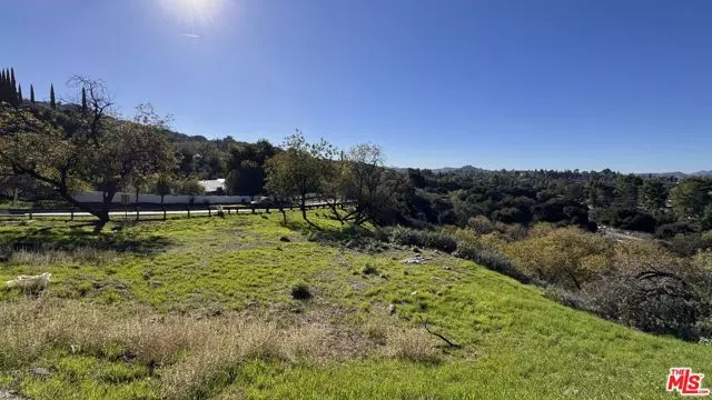 Woodland Hills (los Angeles), CA 91364,1 N Topanga Canyon Boulevard