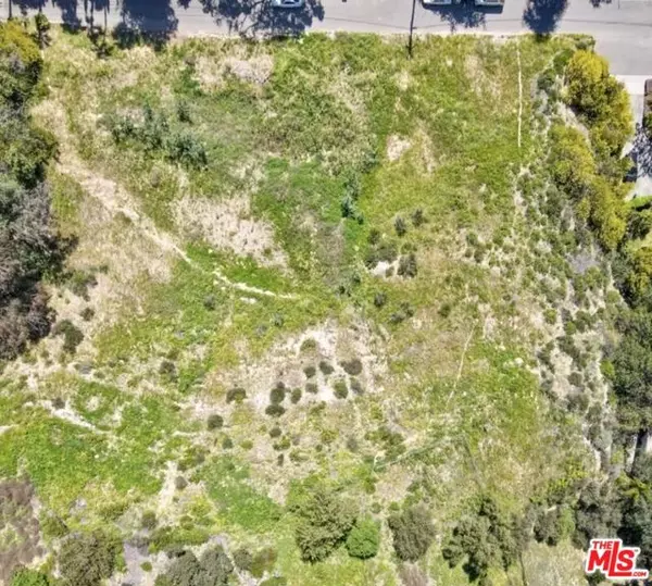 Tarzana (los Angeles), CA 91356,0 Charles