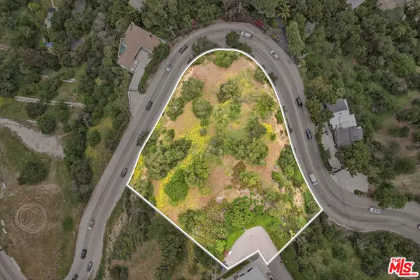 Studio City (los Angeles), CA 91604,3301 COLDWATER CANYON Avenue