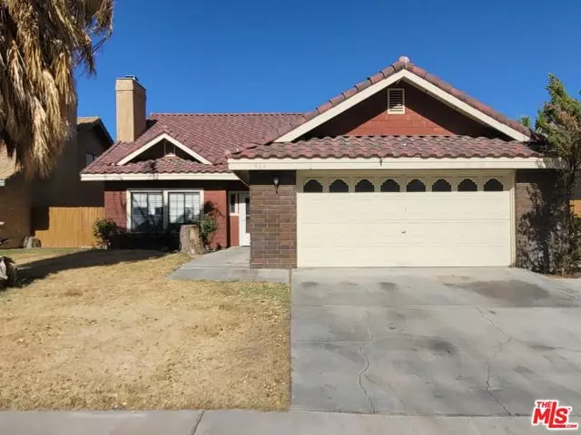 964 Roosevelt Street, Ridgecrest, CA 93555