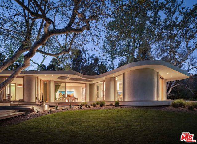 800 Brooktree Road, Pacific Palisades (los Angeles), CA 90272