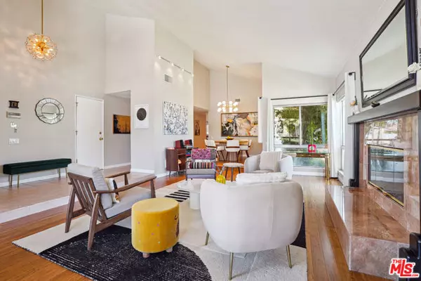 Winnetka (los Angeles), CA 91306,19730 Hatton Street