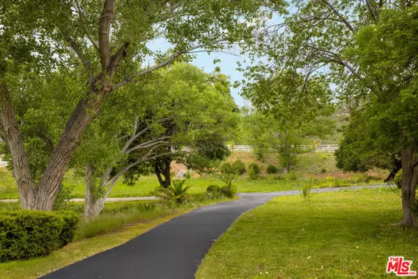 Canyon Country (santa Clarita), CA 91387,16515 Valley Ranch Road