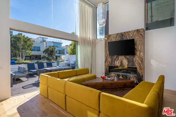 Venice (los Angeles), CA 90291,453 Sherman Canal