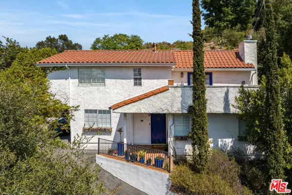 9732 Rotta Avenue, Sunland (los Angeles), CA 91040