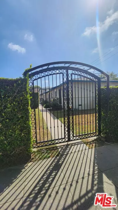 Culver City, CA 90232,3872 College Avenue