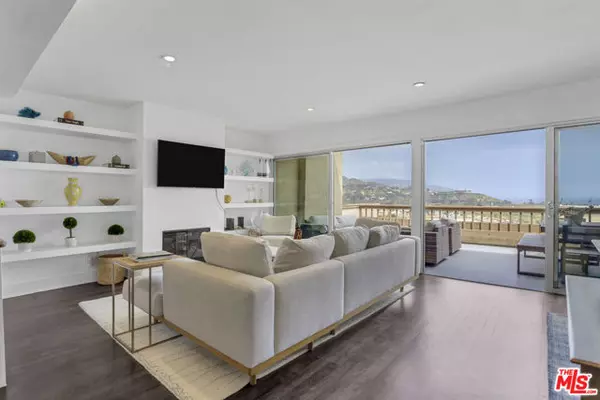 Malibu, CA 90265,23910 De Ville Way #D