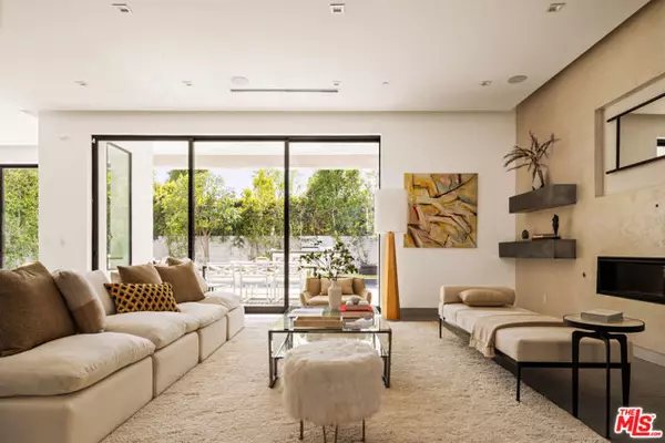 Studio City (los Angeles), CA 91602,4445 Camellia Avenue