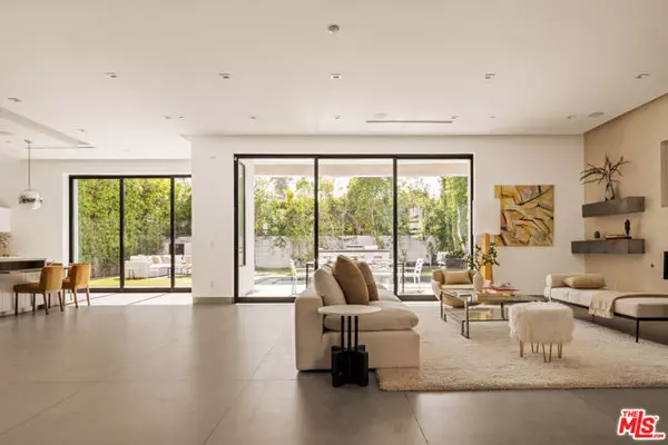 Studio City (los Angeles), CA 91602,4445 Camellia Avenue