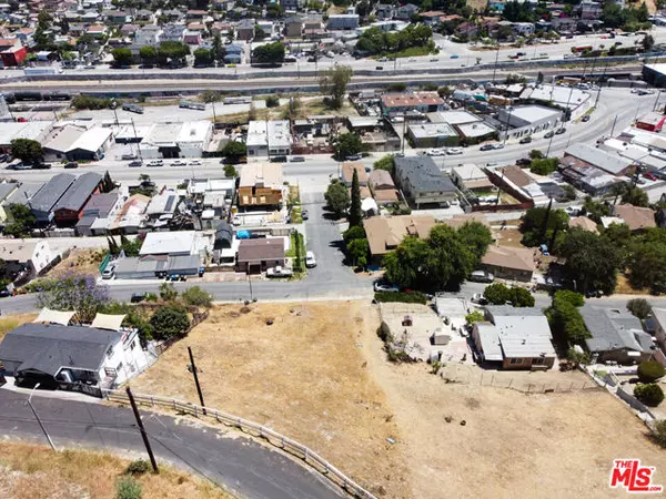 Los Angeles, CA 90032,5017 Ithaca Avenue