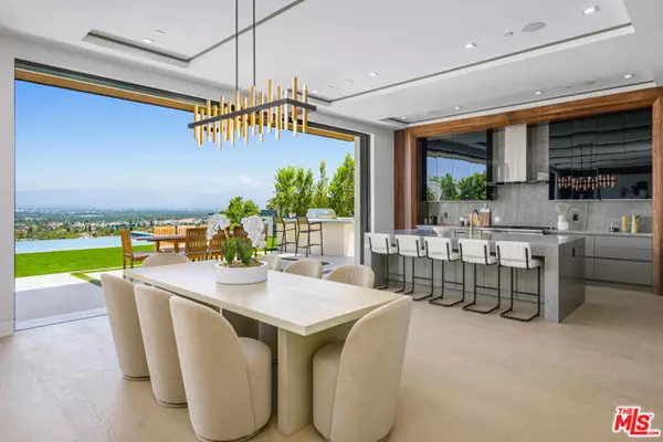Tarzana (los Angeles), CA 91356,18807 Edleen Drive