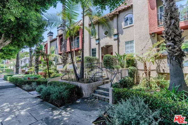 1957 N Bronson Avenue #112, Los Angeles, CA 90068