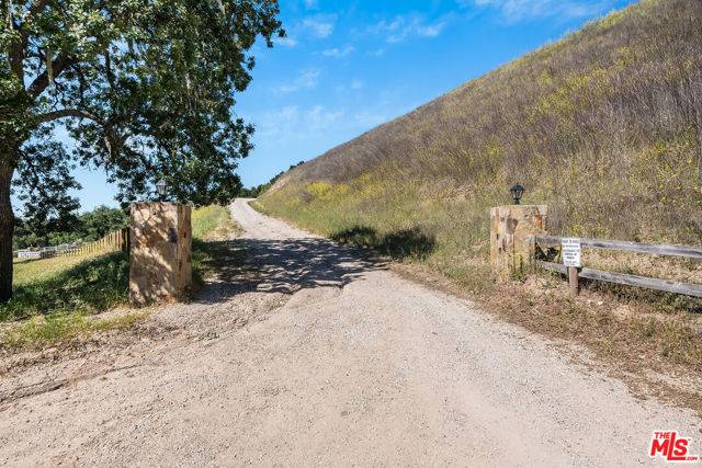 Santa Ynez, CA 93460,3333 Long Valley Road