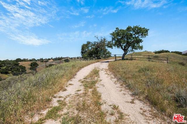 Santa Ynez, CA 93460,3349 Long Valley Road