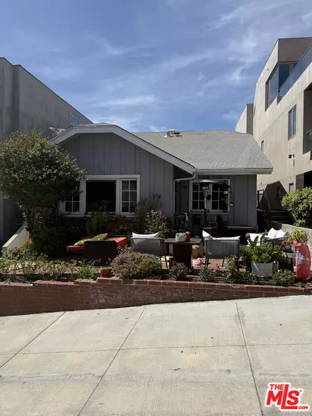 127 16th Street, Manhattan Beach, CA 90266