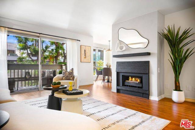 9061 Keith Avenue #303, West Hollywood, CA 90069