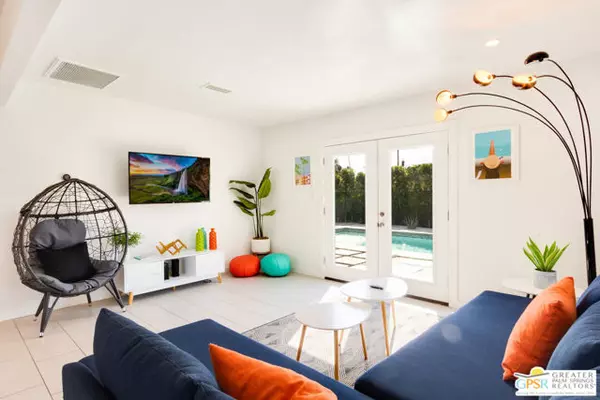 Palm Springs, CA 92264,4373 E Camino Parocela