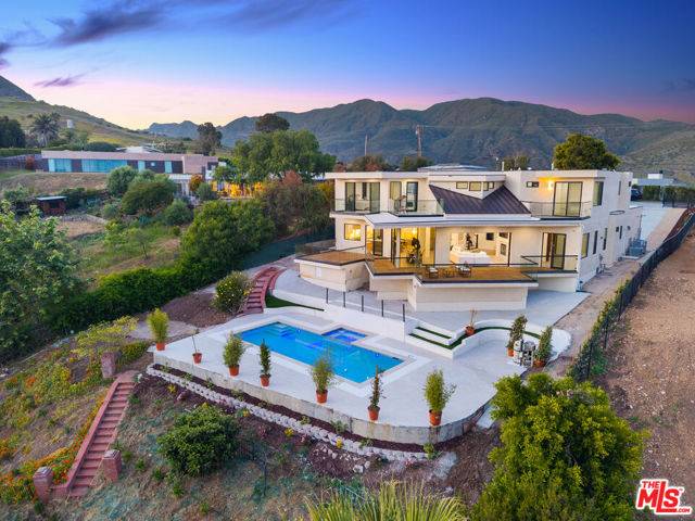 5675 Calpine Drive, Malibu, CA 90265