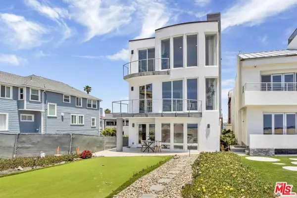 7019 E Seaside Walk, Long Beach, CA 90803