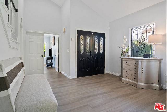 Agoura Hills, CA 91301,30007 Trail Creek Drive