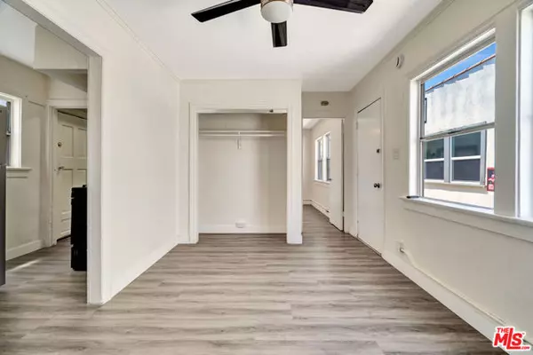 Los Angeles, CA 90006,2233 W 14th Street