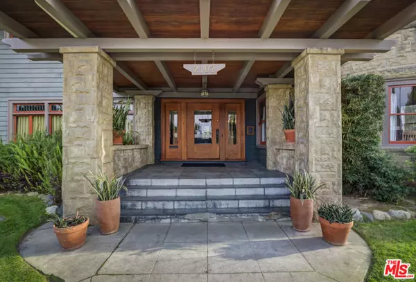 Los Angeles, CA 90018,2102 W 24th Street