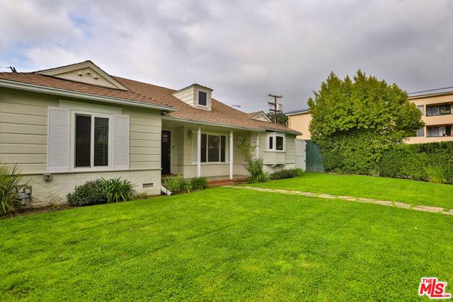 4271 Riverton Avenue, North Hollywood (los Angeles), CA 91602