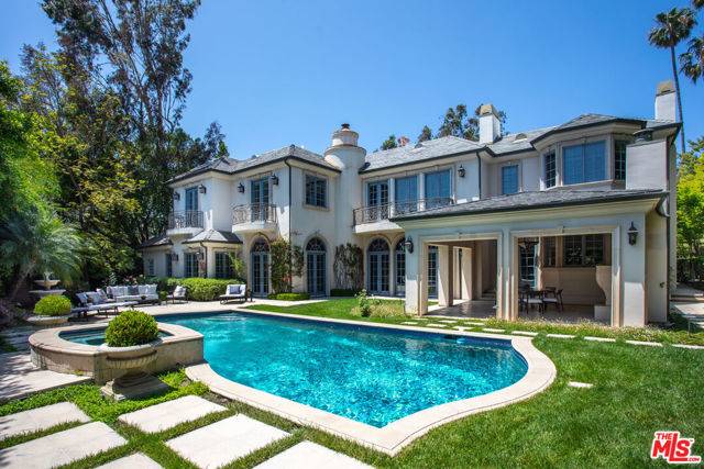 1154 Summit Drive, Beverly Hills, CA 90210