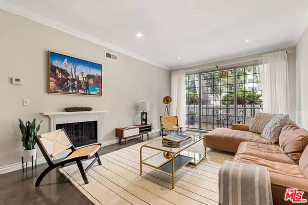 400 S La Fayette Park Place #102, Los Angeles, CA 90057