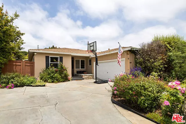 Los Angeles, CA 90066,11419 Francis Place