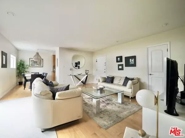 1144 10th Street #9, Santa Monica, CA 90403