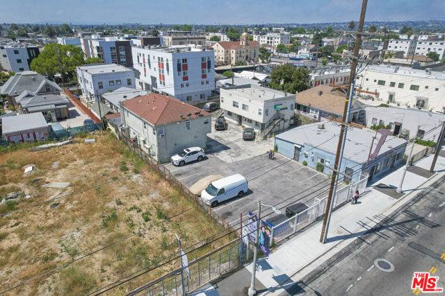 1452 W Jefferson Boulevard, Los Angeles, CA 90007