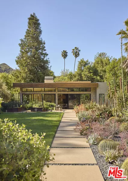 1418 Bonnell Drive, Topanga (los Angeles), CA 90290