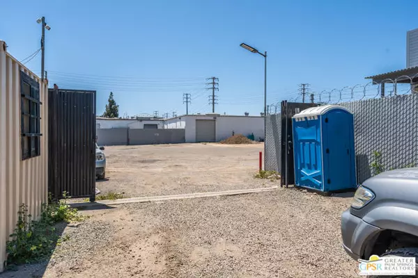 Santa Ana, CA 92705,1341 Maywood Avenue