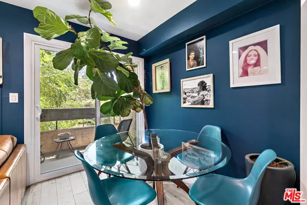 Los Angeles, CA 90068,2700 Cahuenga Boulevard #1203