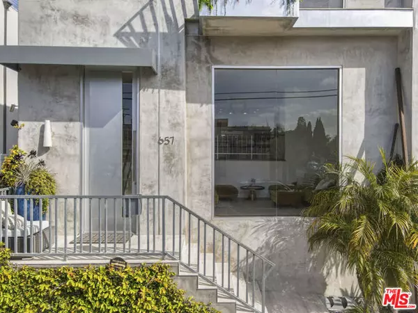 Venice (los Angeles), CA 90291,657 Mildred Avenue