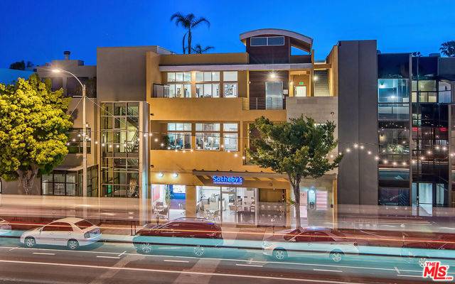 2216 Main Street, Santa Monica, CA 90405