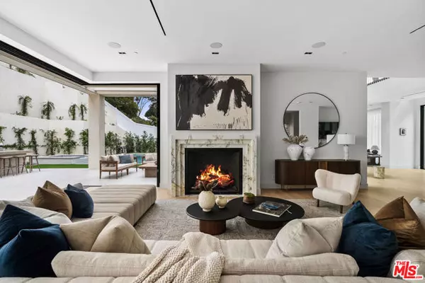 Los Angeles, CA 90077,10950 Verano Road