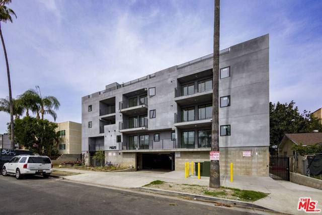 Van Nuys (los Angeles), CA 91411,14629 Erwin Street