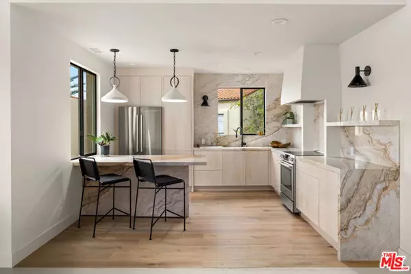 Santa Barbara, CA 93108,86 Seaview Drive