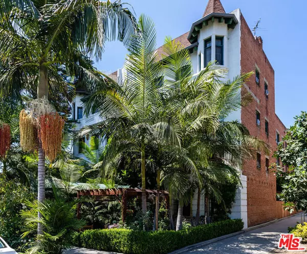 Los Angeles, CA 90027,2041 N Vermont Avenue