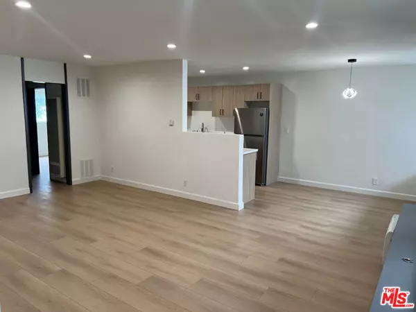 1253 N Hayworth Avenue #104, West Hollywood, CA 90046
