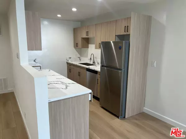 West Hollywood, CA 90046,1253 N Hayworth Avenue #104