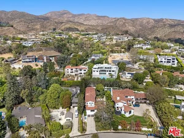 Pacific Palisades (los Angeles), CA 90272,879 Muskingum Avenue