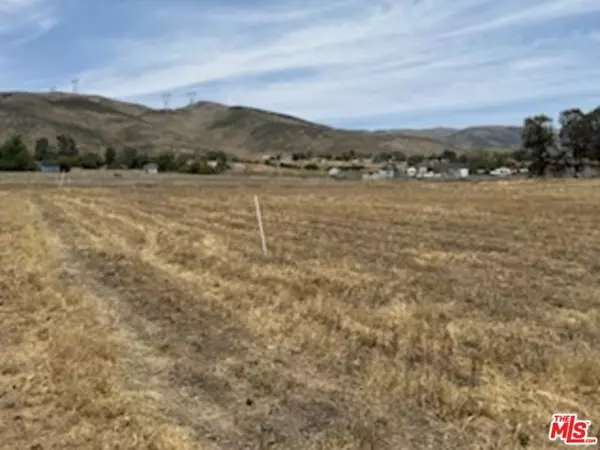 Agua Dulce, CA 91390,0 Vic Hierba Buckhaven Road