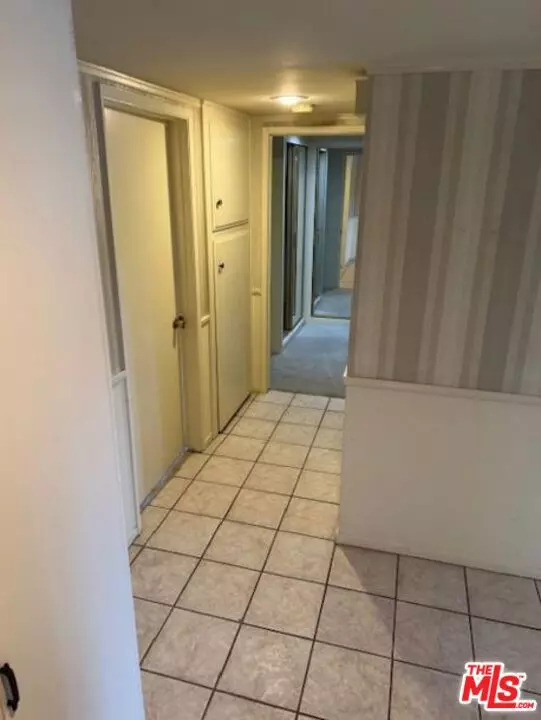 Laguna Woods, CA 92637,2136 Via Puerta #N