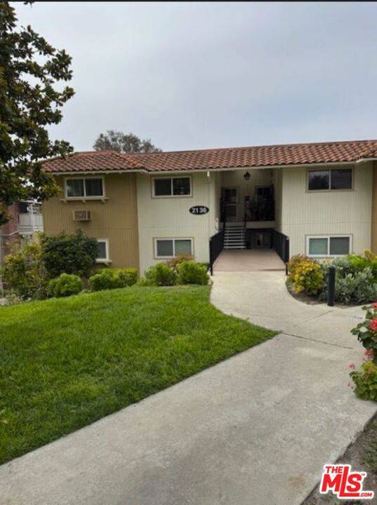 2136 Via Puerta #N, Laguna Woods, CA 92637
