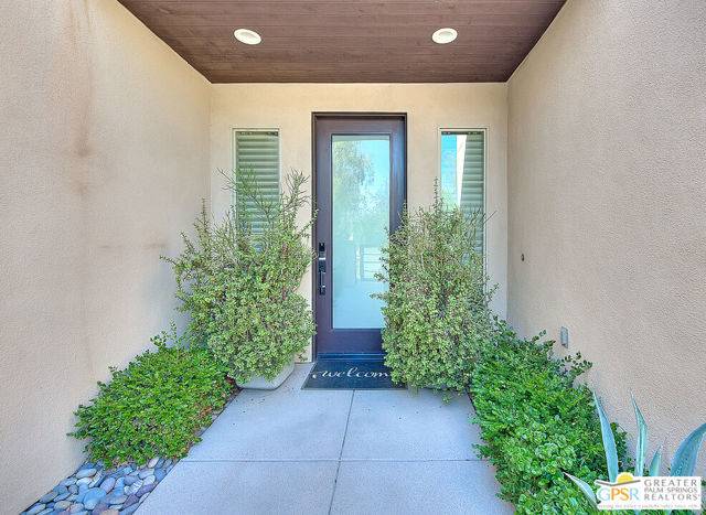 Palm Springs, CA 92262,1576 Savvy Court