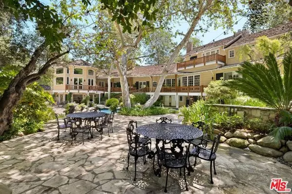 Tarzana (los Angeles), CA 91356,4535 Vanalden Avenue